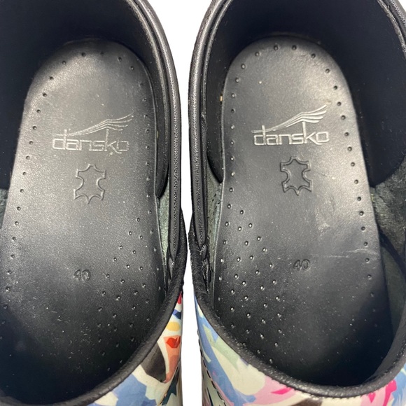 Dansko Womens Size 7 Multicolor Slip On Shoes - Picture 3 of 8